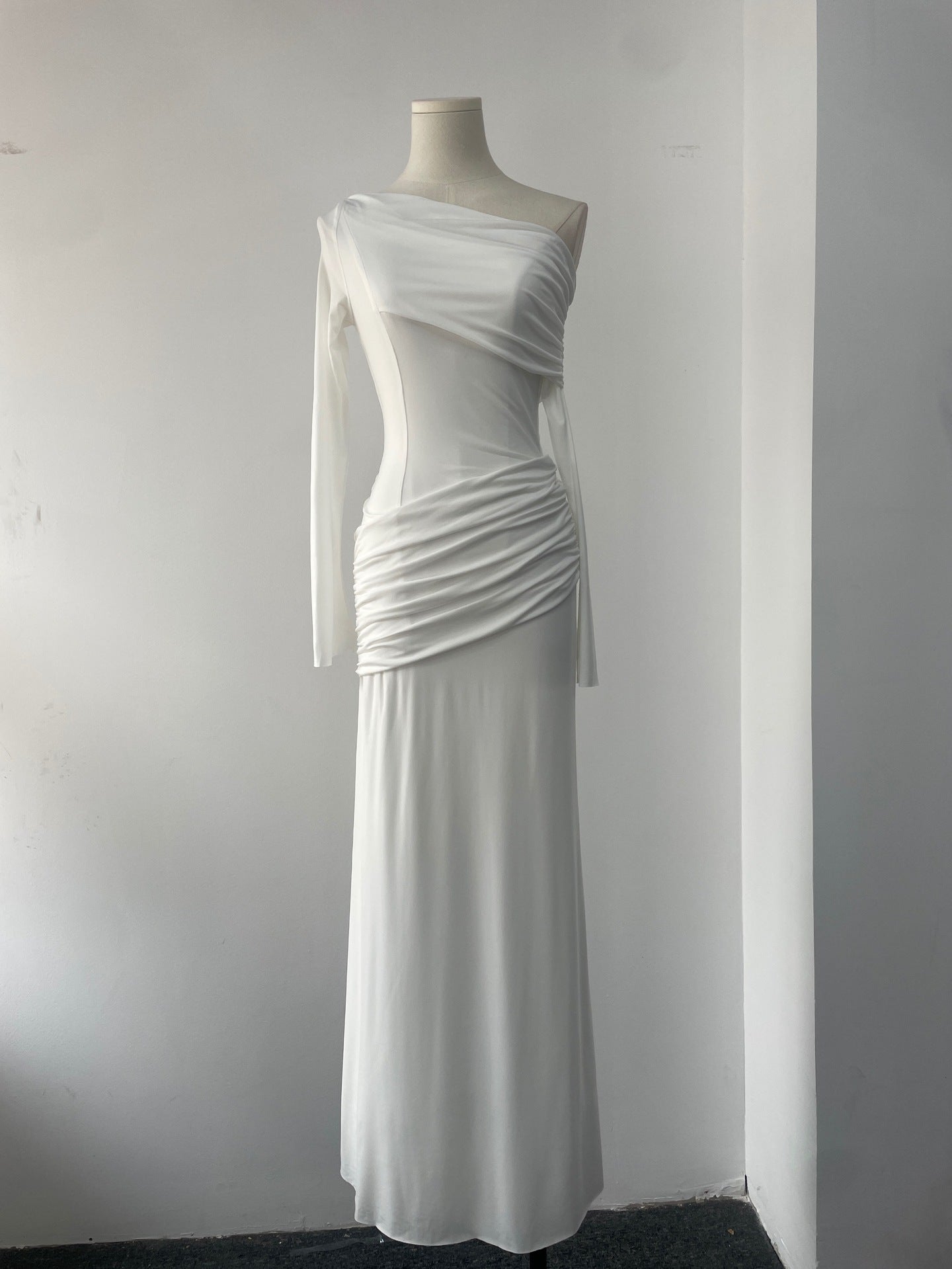 Asymmetrical Shoulder Long Sleeve Fitted Pleated Maxi Dress, Elegant Pleated Dress, Simple Fitted Long Dress
