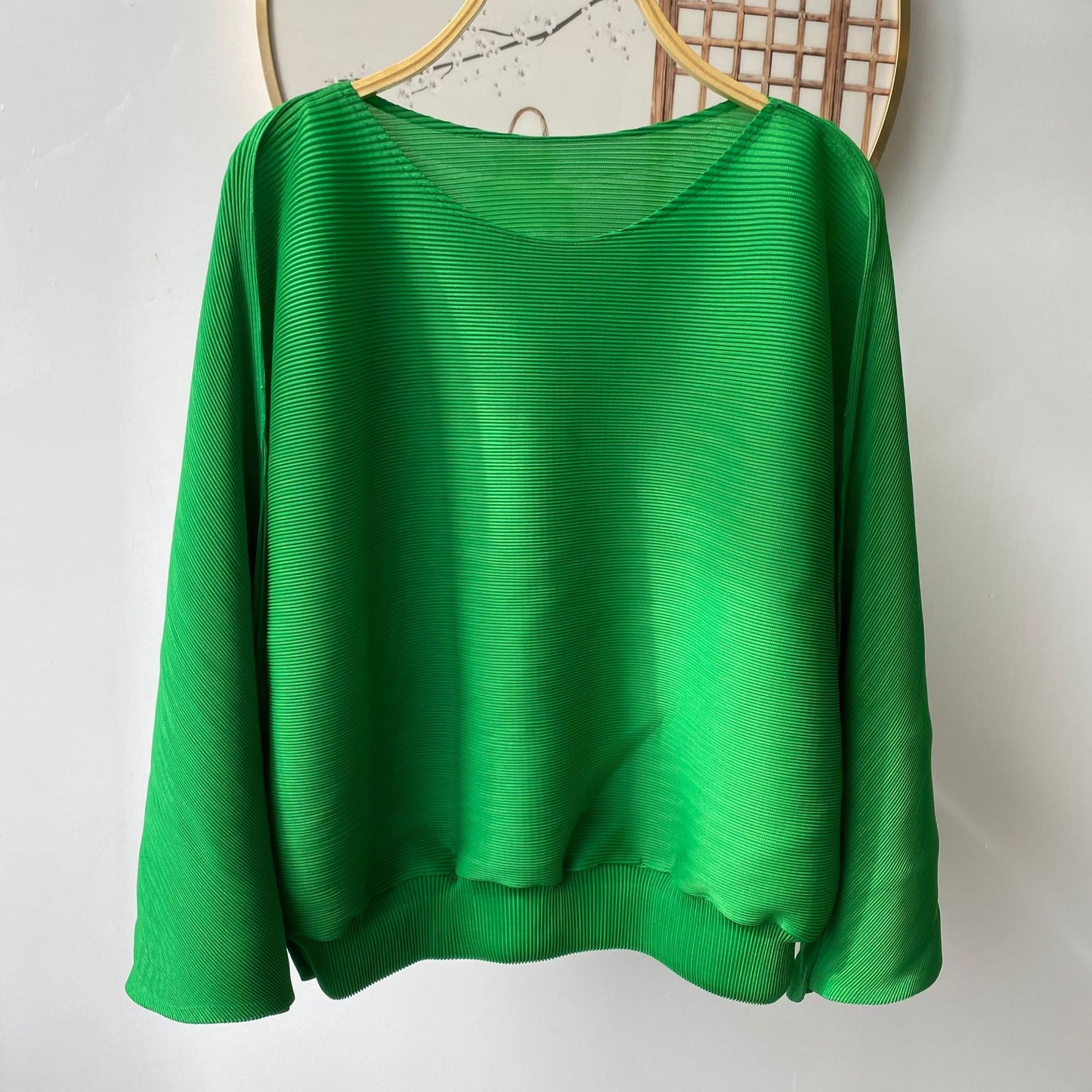 Clothing  Lifestyle Casual Loose Fit Designer Pleated Top with High-End Crease Details