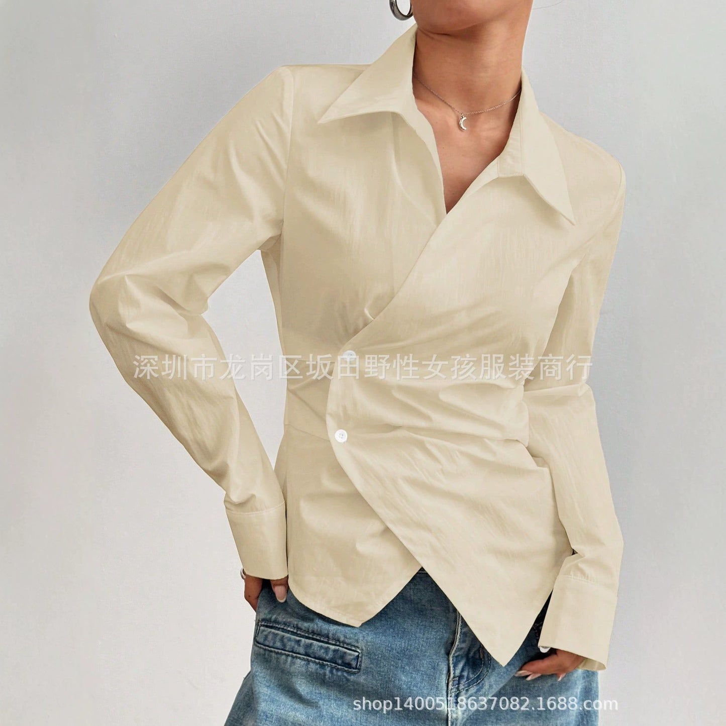 Irregular collar tied top