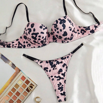 Leopard Print Sexy Bra and Thong Set Comfortable Lifting Underwear Set