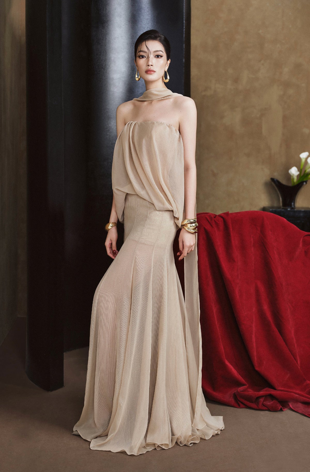 Fish Tail Dress Two-Piece Set Off-Shoulder Elegant Long Dress with Straps, Pleated Floor-Length Gown