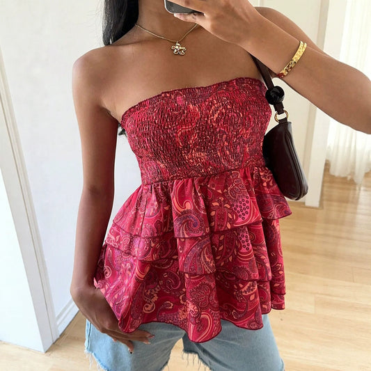 Sleeveless slim fit top