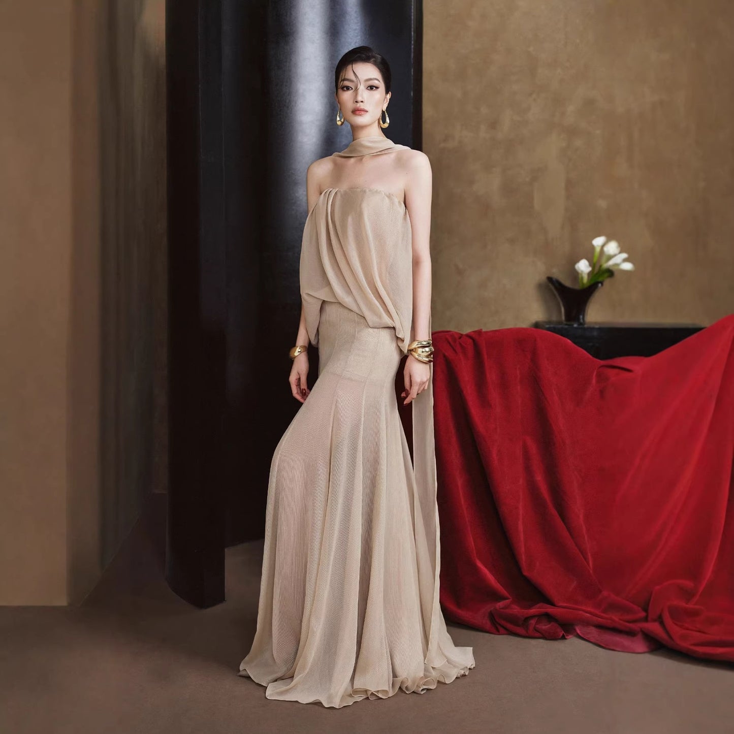 Fish Tail Dress Two-Piece Set Off-Shoulder Elegant Long Dress with Straps, Pleated Floor-Length Gown