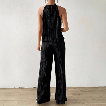 Neck strap and pants set
