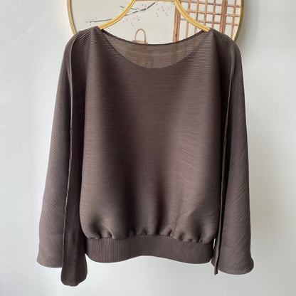 Clothing  Lifestyle Casual Loose Fit Designer Pleated Top with High-End Crease Details