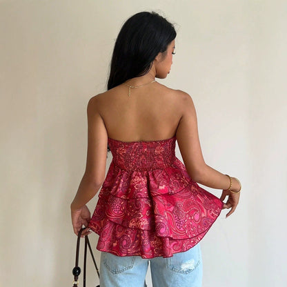 Sleeveless slim fit top
