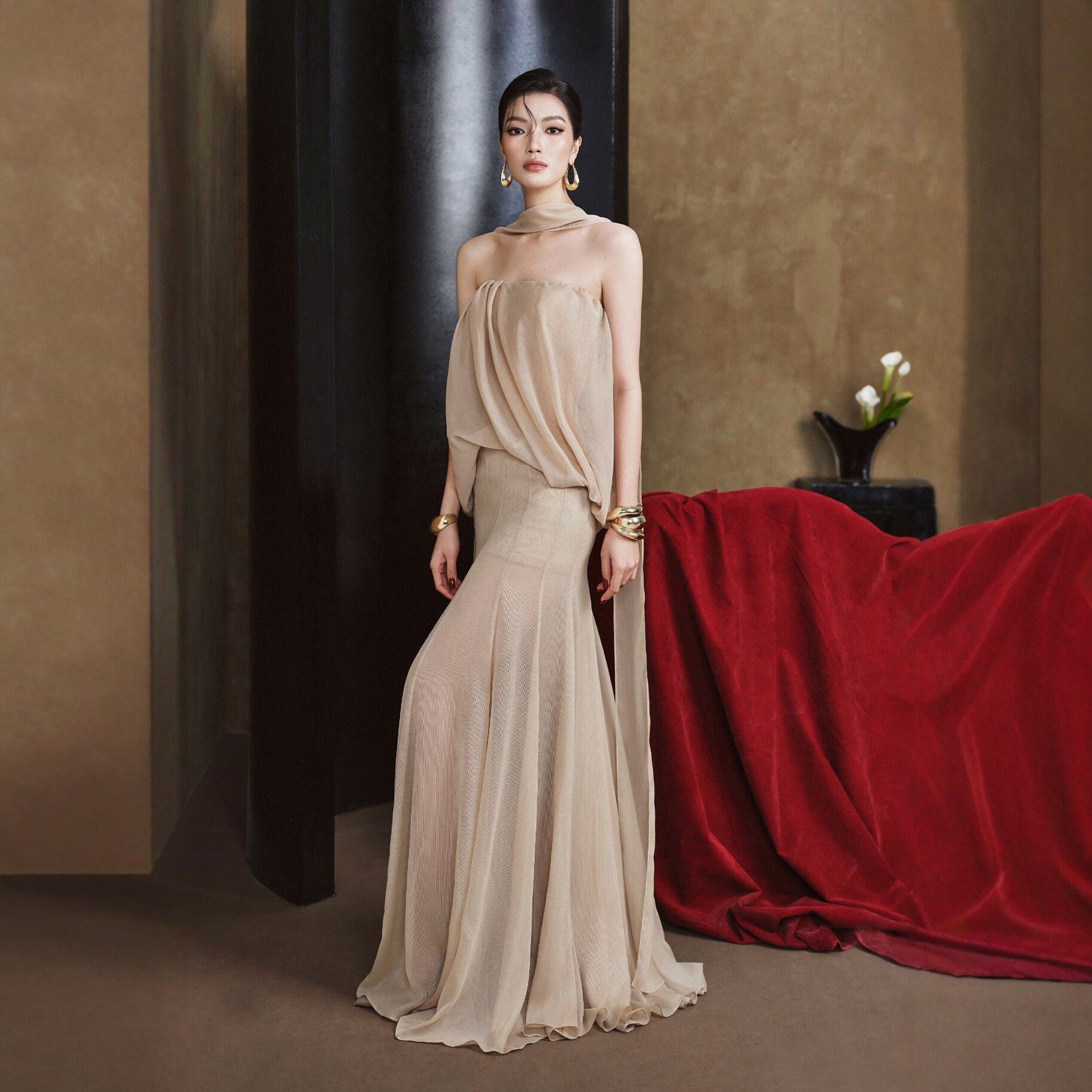 Fish Tail Dress Two-Piece Set Off-Shoulder Elegant Long Dress with Straps, Pleated Floor-Length Gown